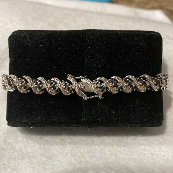 925 Sterling Silver Blue Sapphire & Diamond Tennis Bracelet NOWT🦋 - Picture 9 of 9